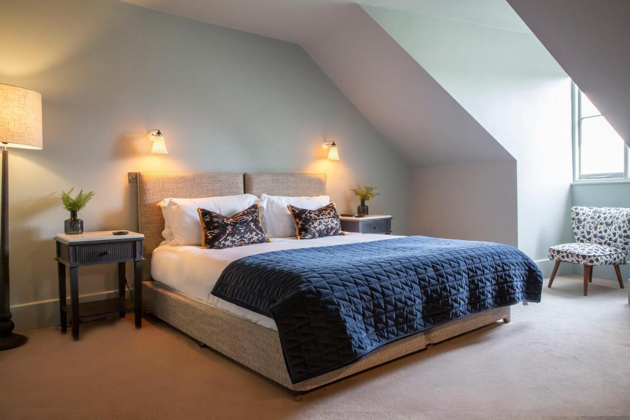 The Grosvenor Arms Hotel Shaftesbury Exterior photo